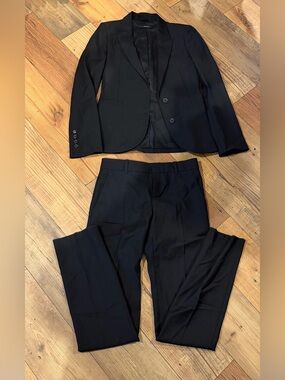 GUCCI Uniform size 36 EU black blazer & pants (slacks) 2 piece outfit / suit